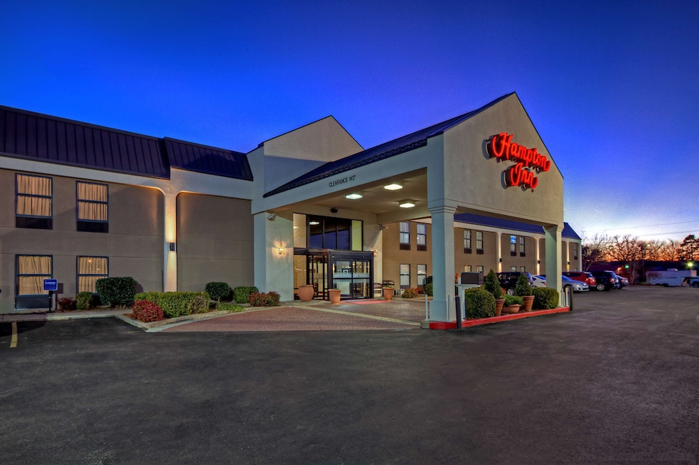 Hampton Inn Russellville 1/53