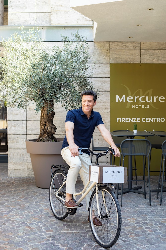 MERCURE FIRENZE CENTRO 8/73