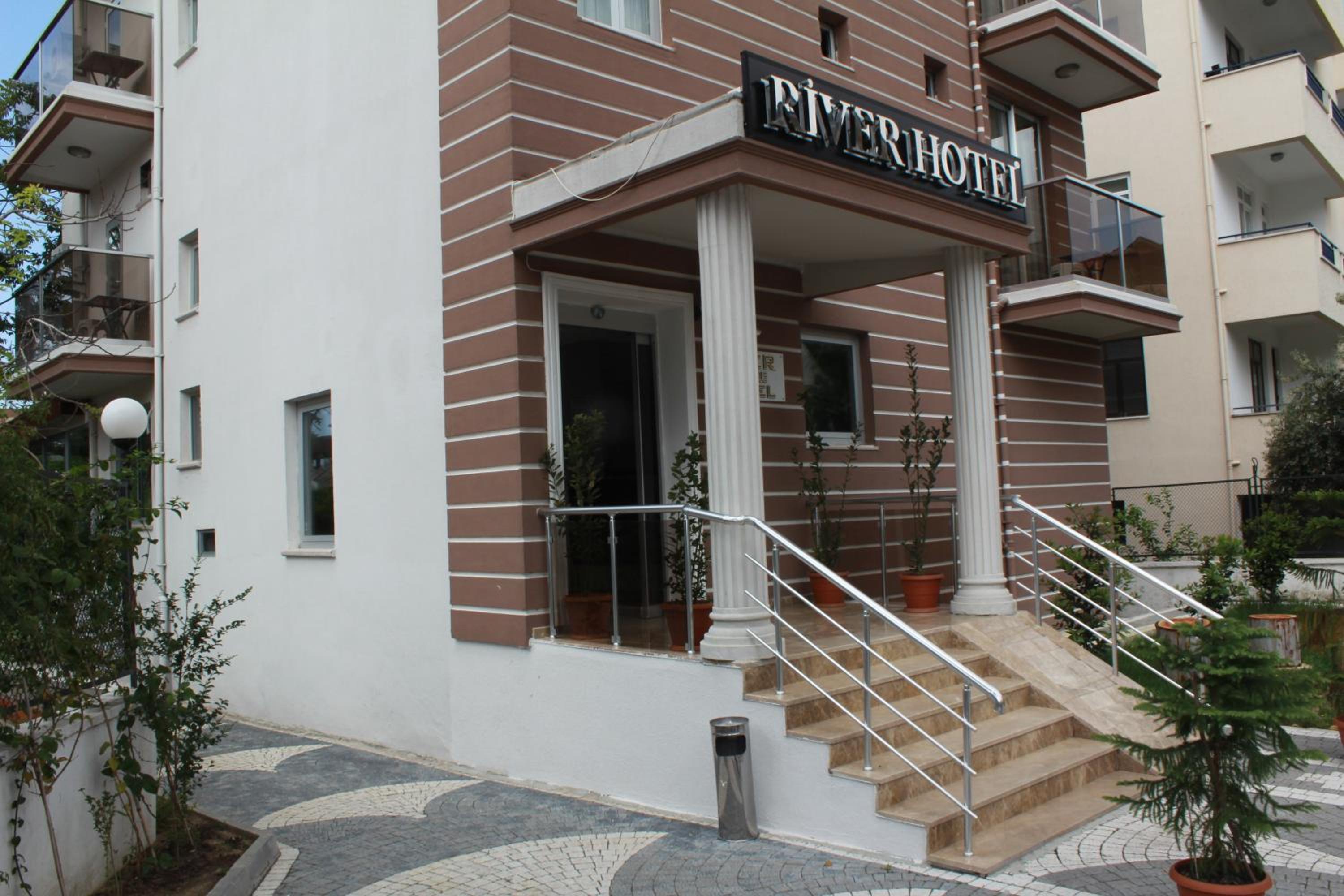 River Boutique Hotel 2/28
