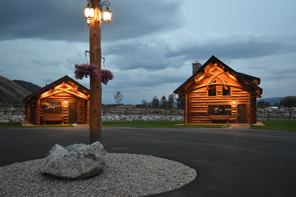 Kodiak Mountain Resort 40/46