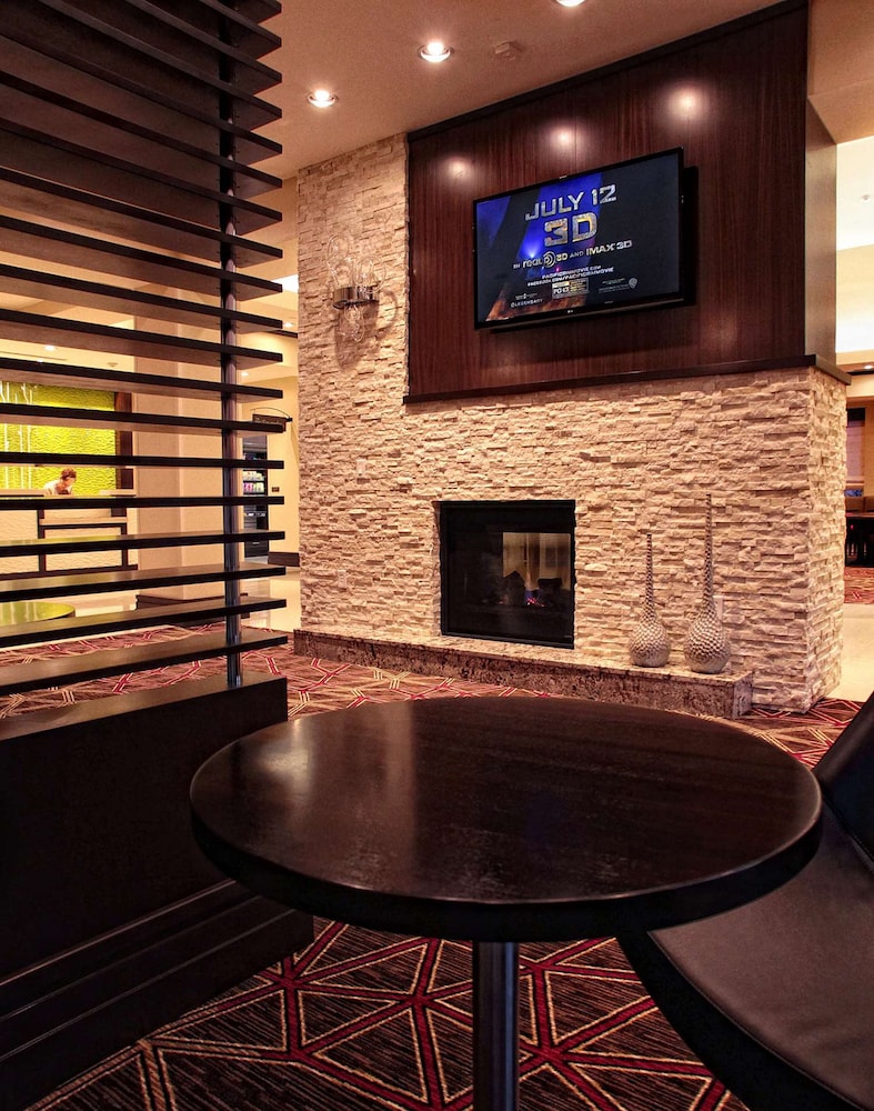 Hilton Garden Inn Victoria 61/75