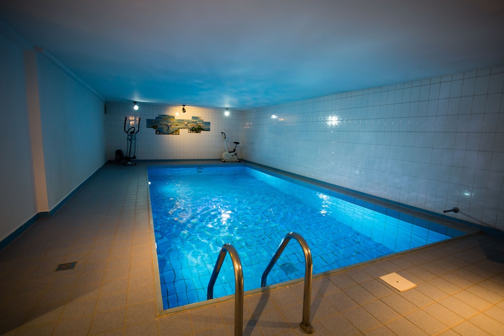 Hotel Am Sportpark 21/50