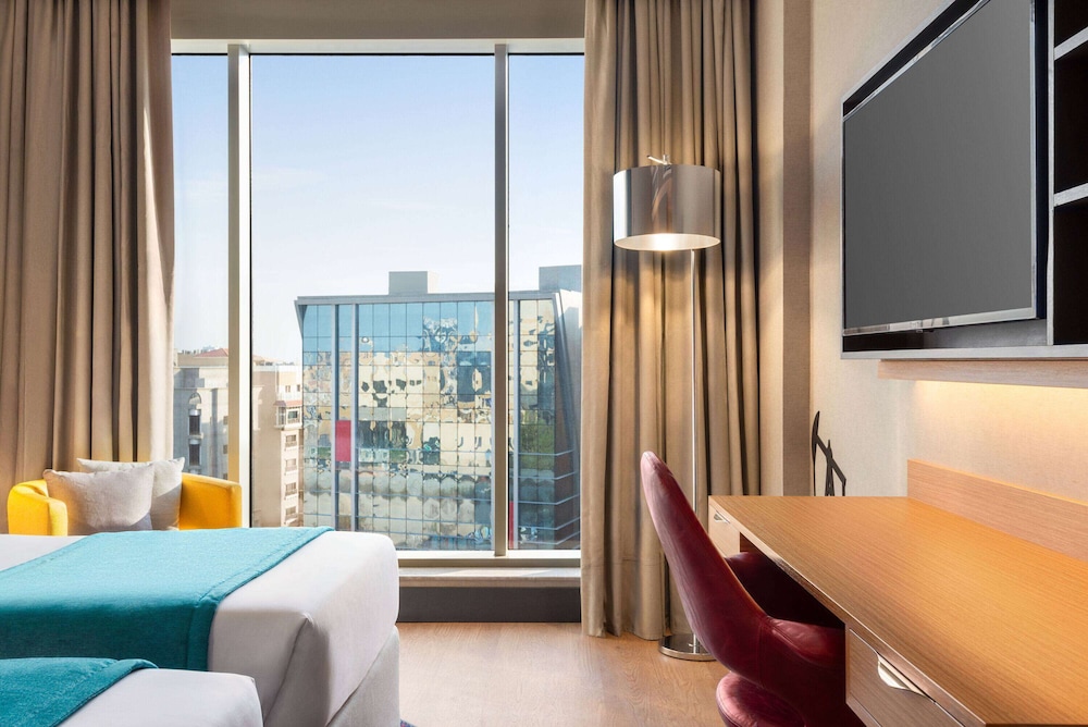 رمادا إنكور باي ويندام كورنيش الخبر(Ramada Encore by Wyndham Al Khobar Corniche) 25/60