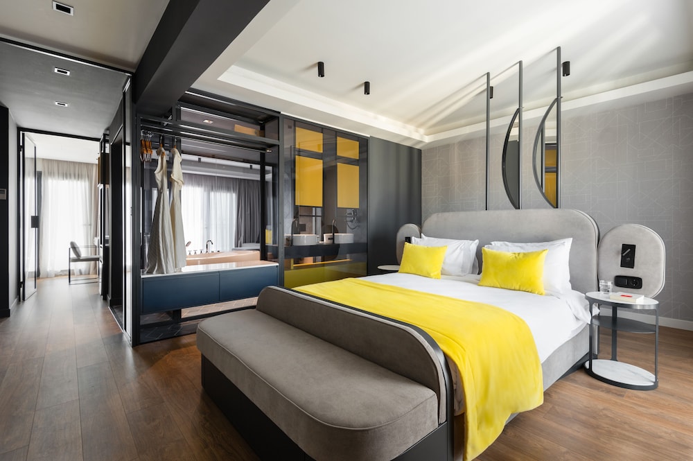Penthouse Suite