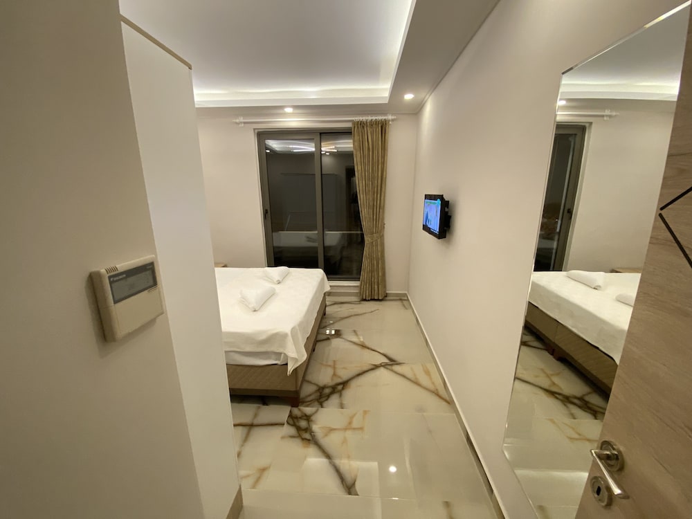 Huma Elite Hotel 28/36