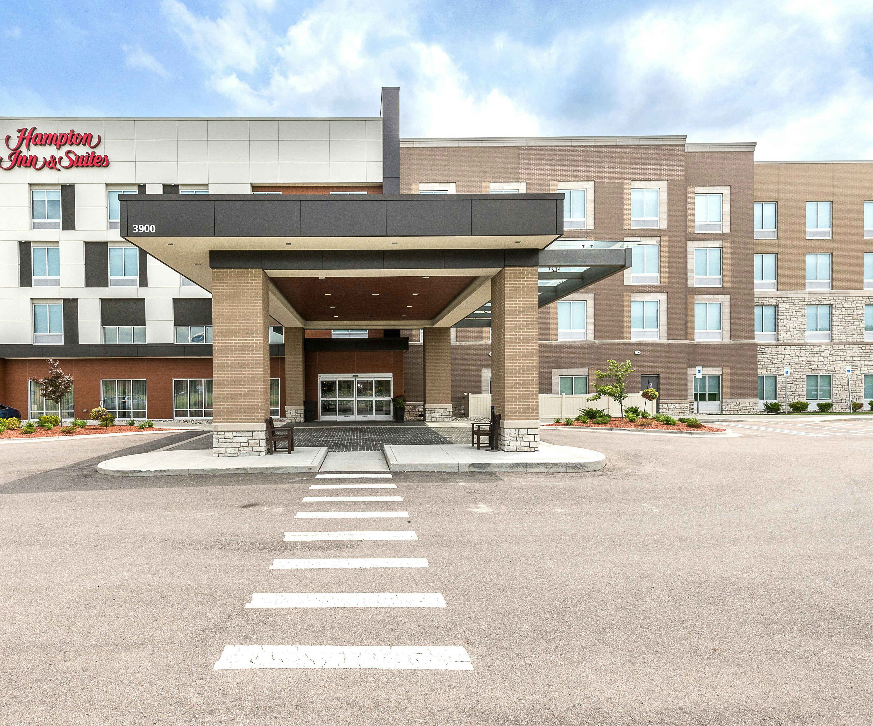 Hampton Inn and Suites Howell 1/41