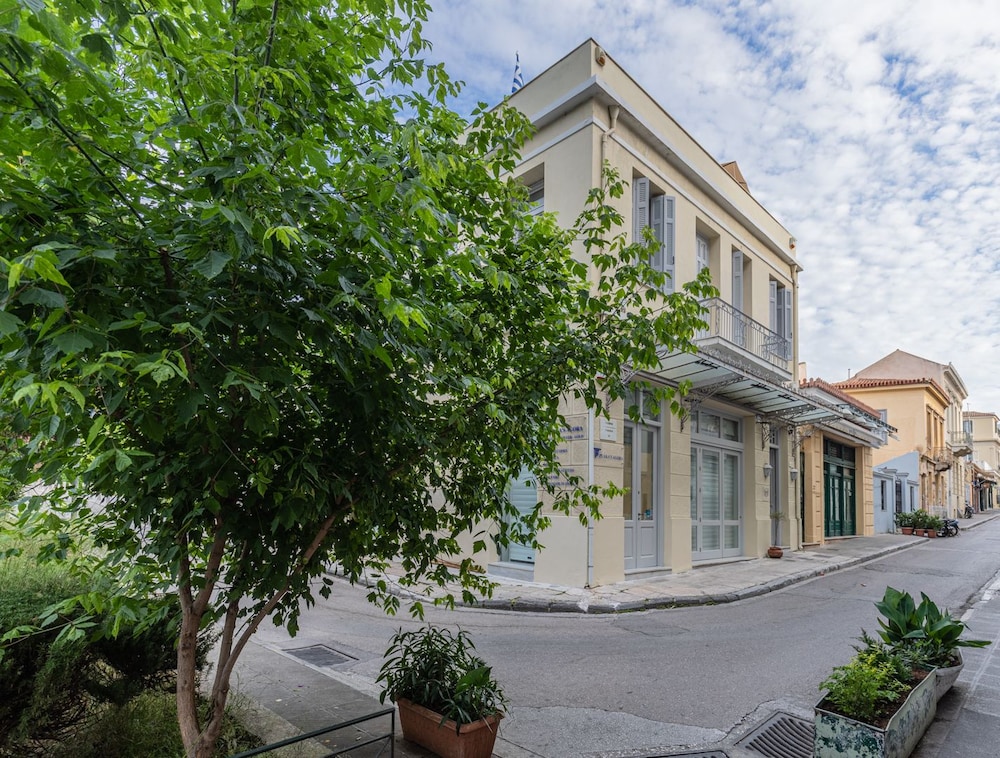 Kyria Boutique House 41/50