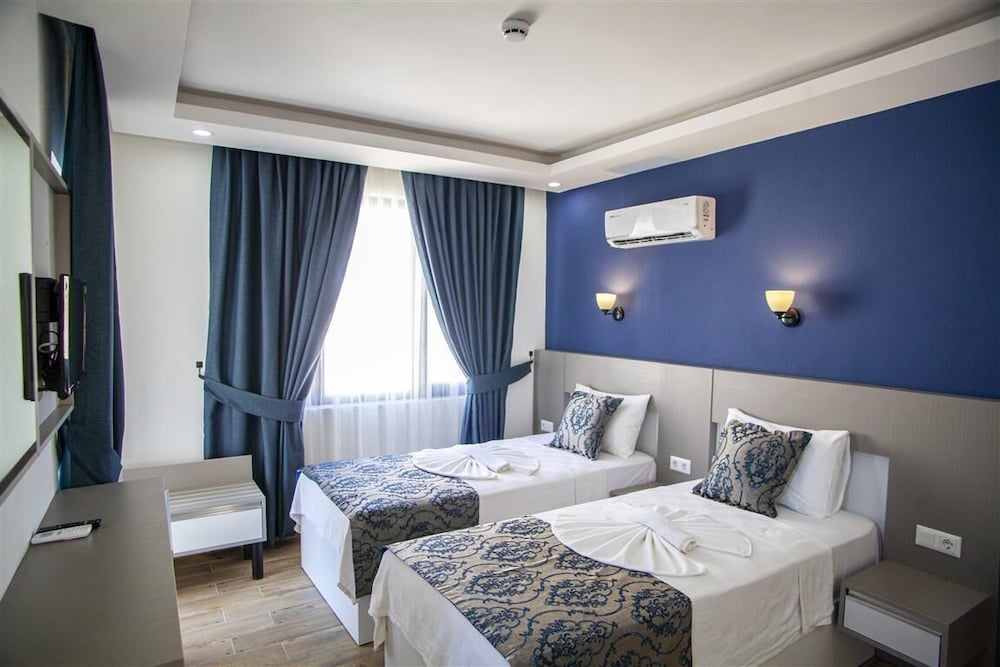 Demyra Boutique Hotel 5/28