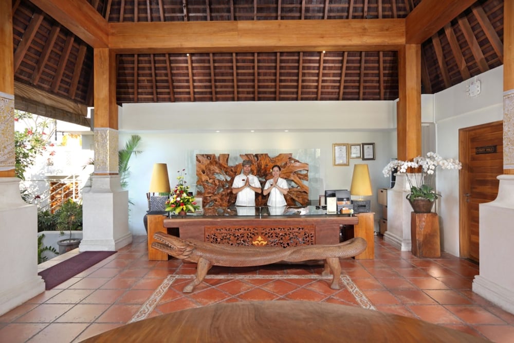 VILLA KAYU RAJA 9/69