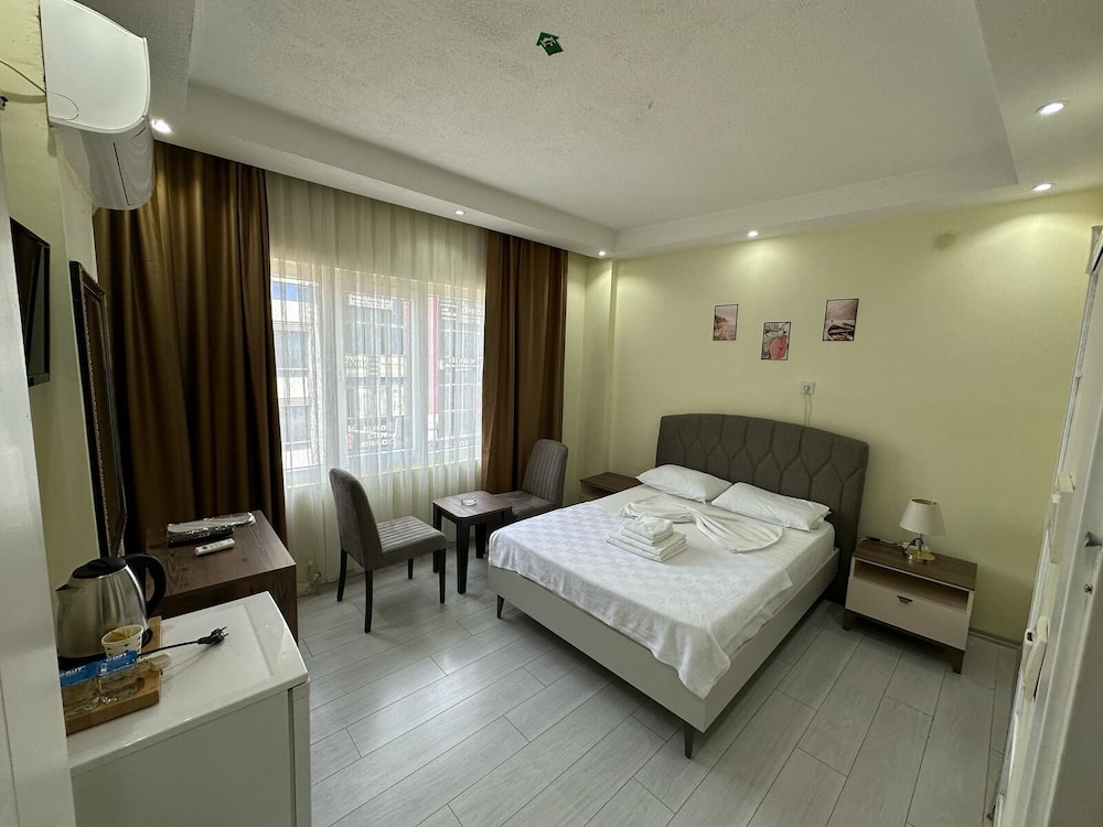 Naval Hotel Yalova 15/39