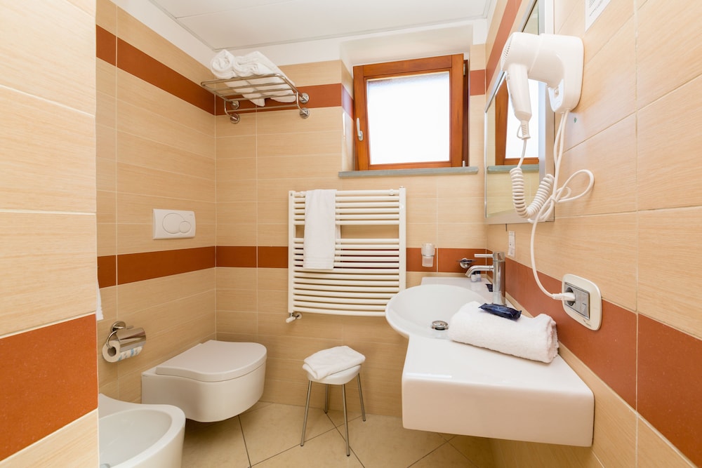 Valtur Baia del Gusmay Beach Resort 48/50