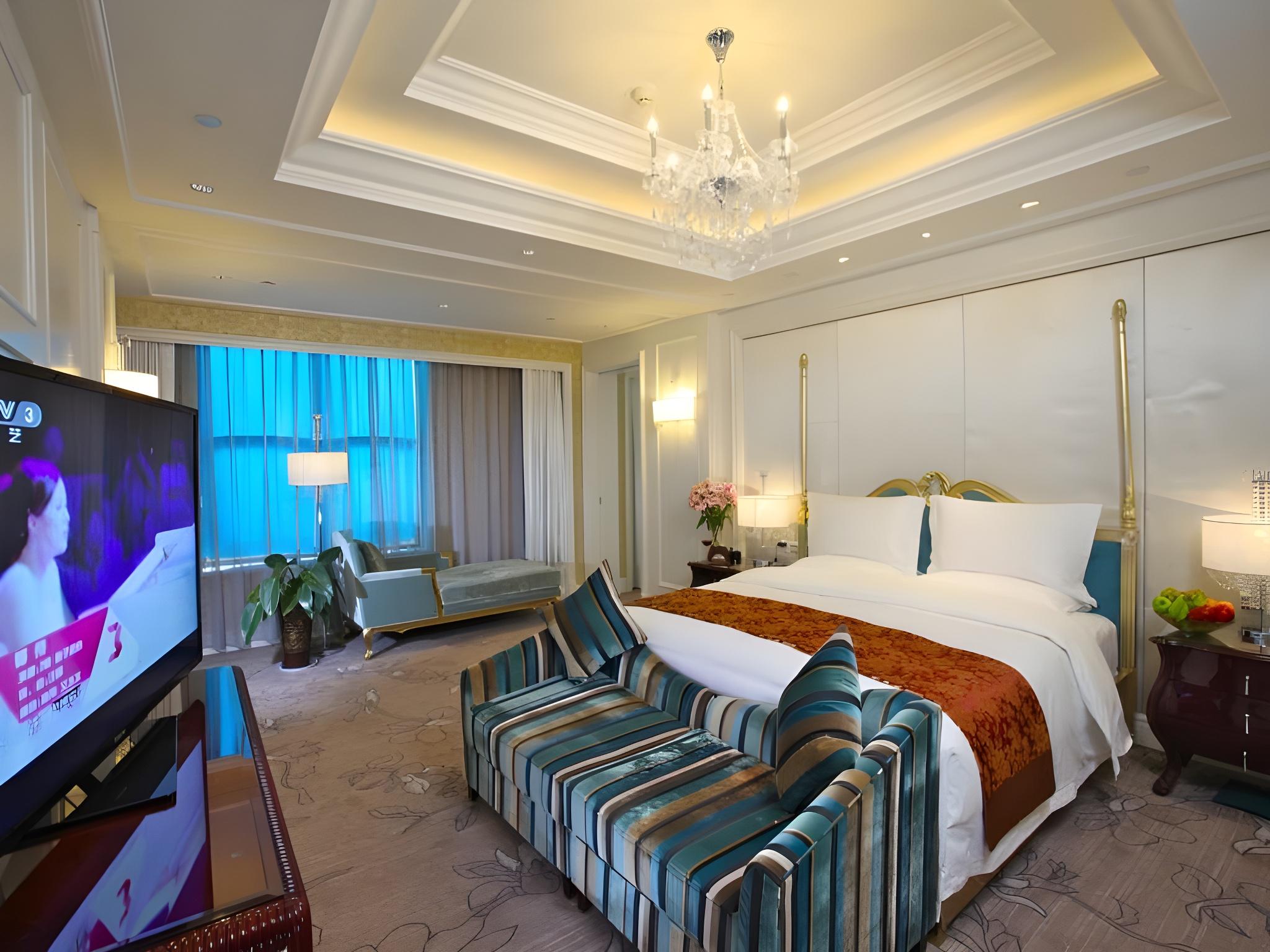 Jian Guo Hotel Yun Cheng 8/50