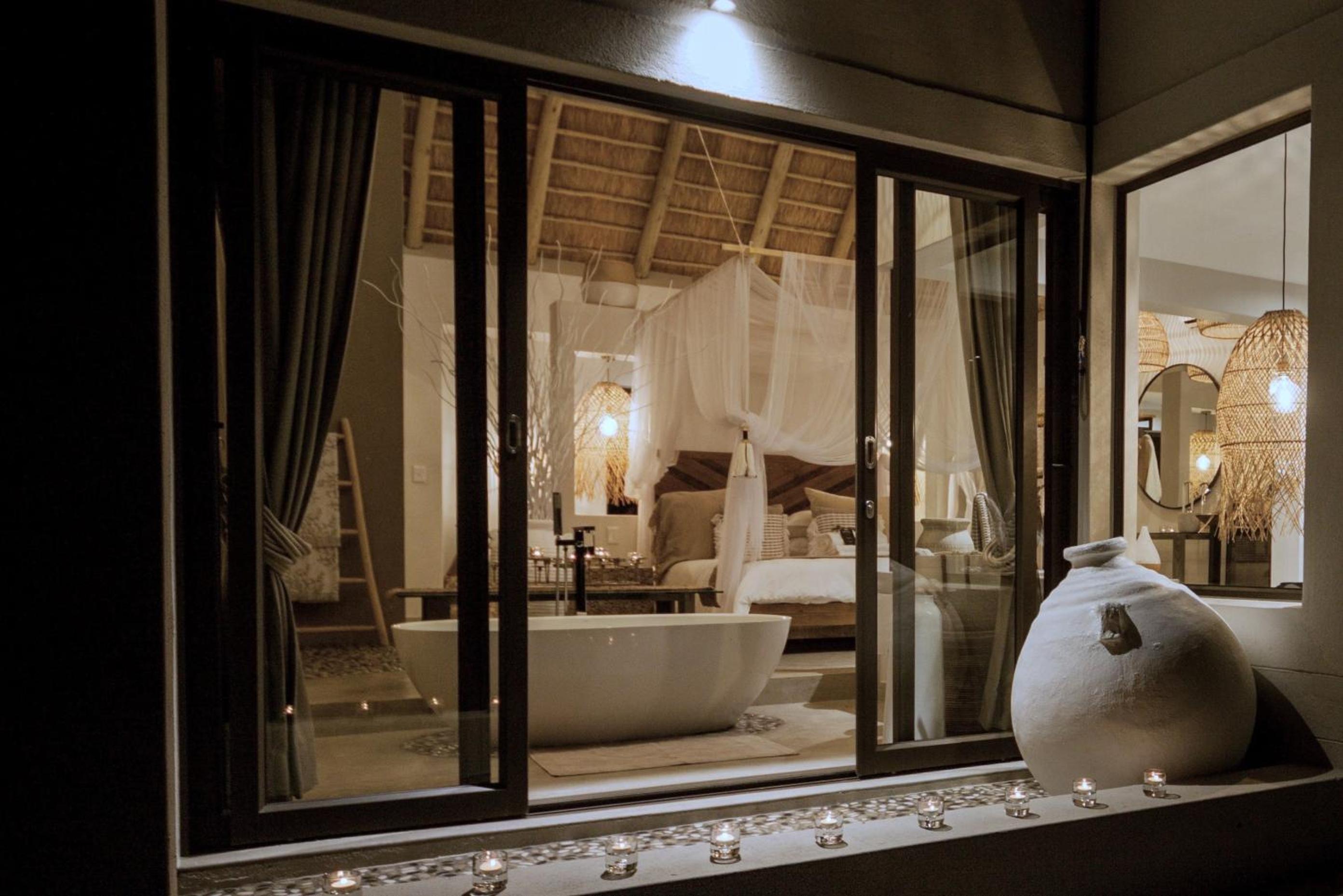Suite, King Bed, African Flair Boutique Safari Lodge 9/10