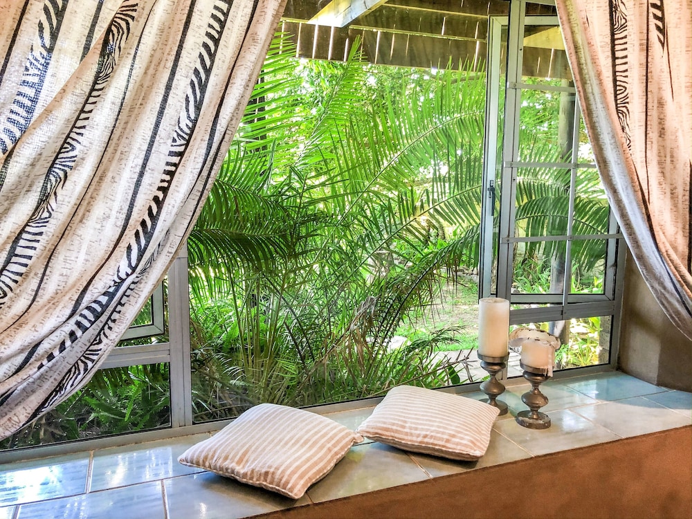 Ingwenya Lodge 26/50