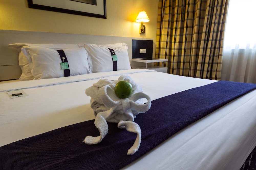 Holiday Inn Lisbon 27/77