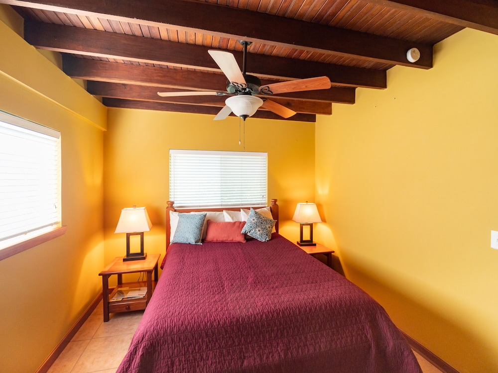 2 BEDROOMS, CONDO, SUPERIOR, OCEAN VIEW