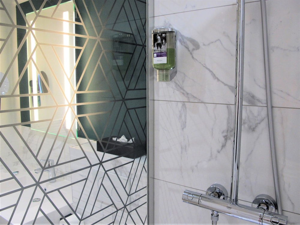 Hotel Mercure Lyon Centre Brotteaux 38/67