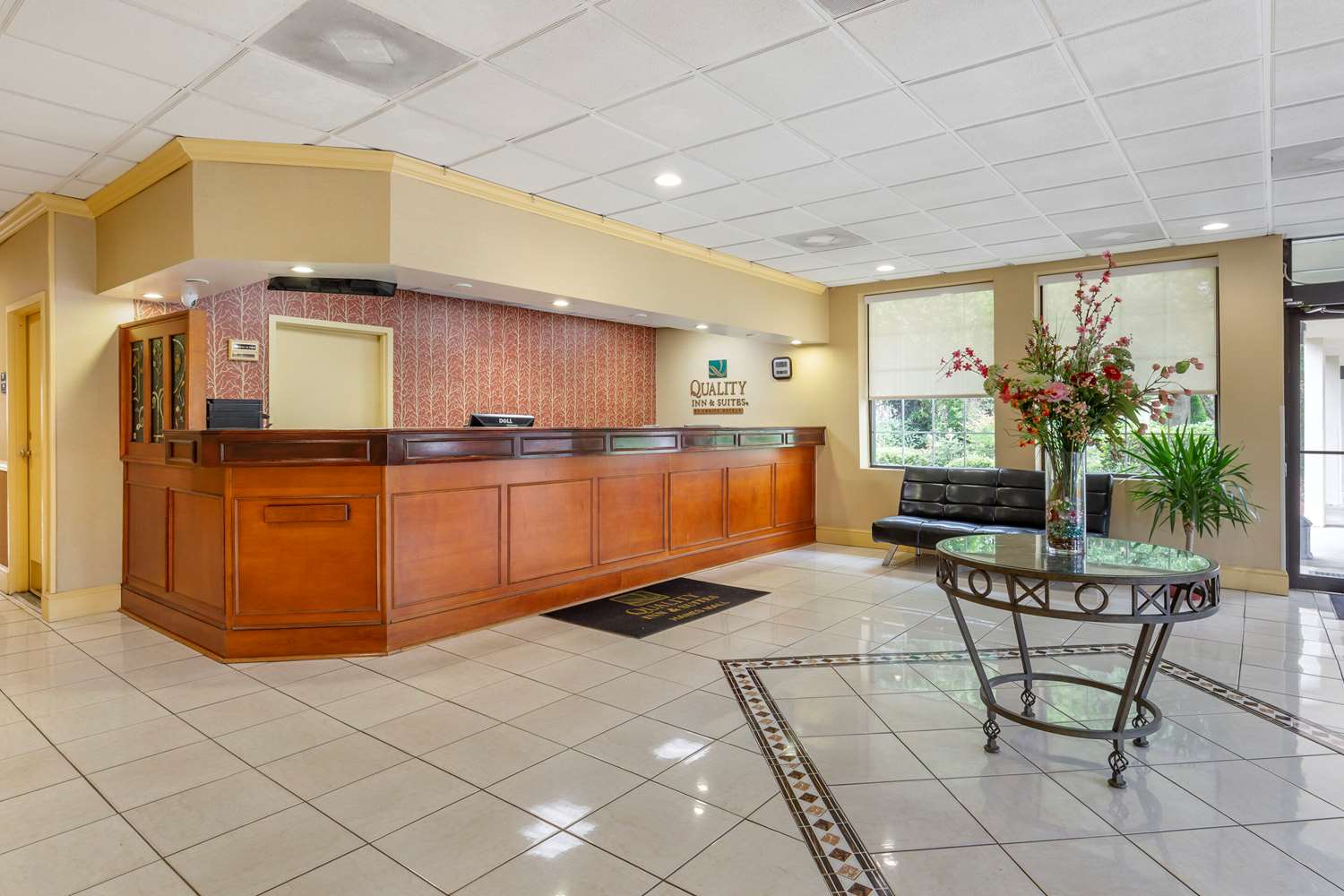 Quality Inn And Suites Hanes Mall 5/23