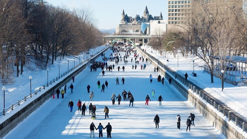 Welcominns Hotel Ottawa 50/52