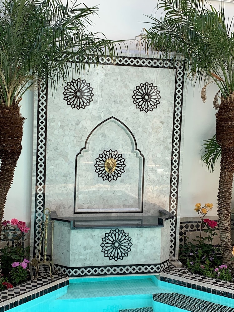 Riad Abaka 4/50