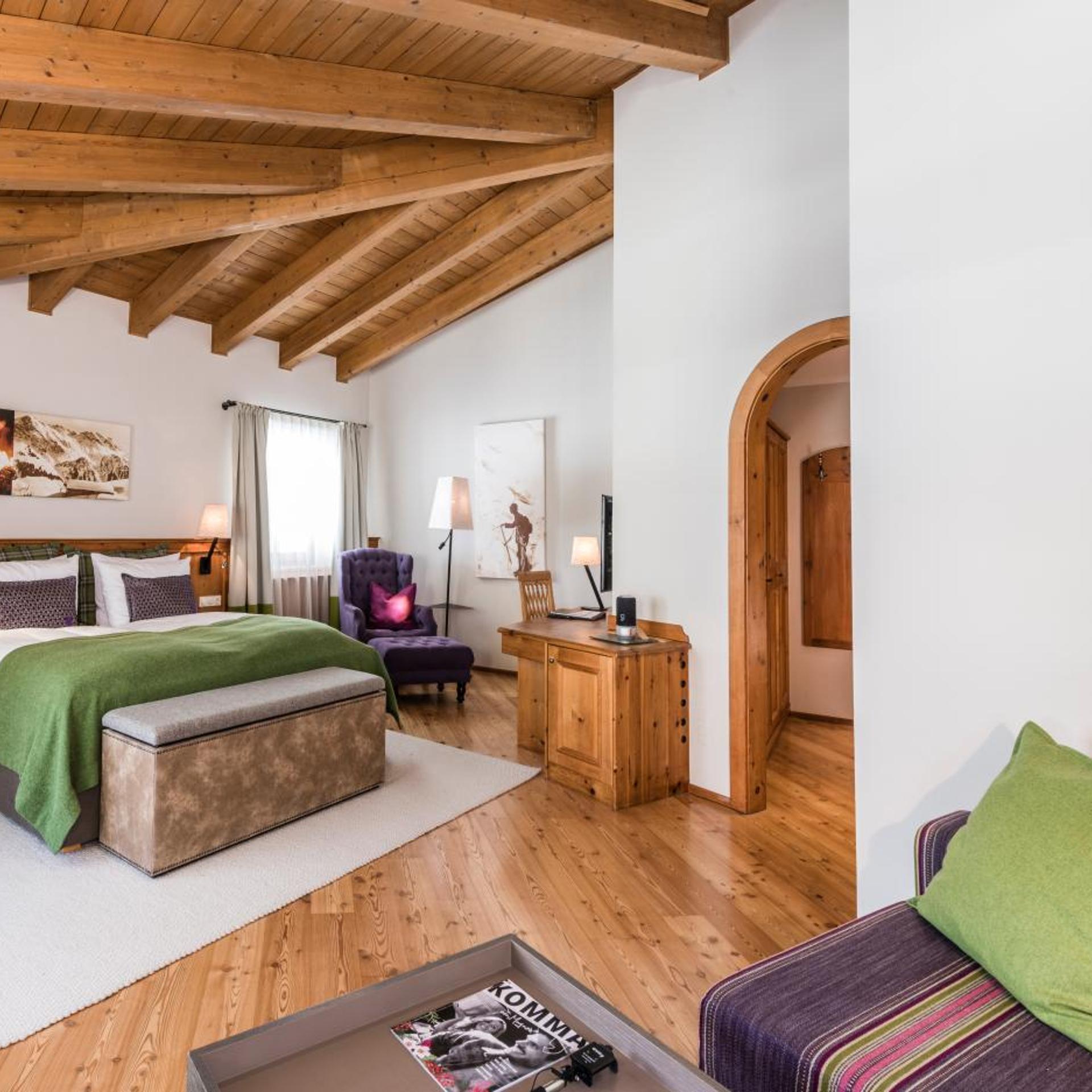Alpine, Deluxe, Double Bed, Balcony