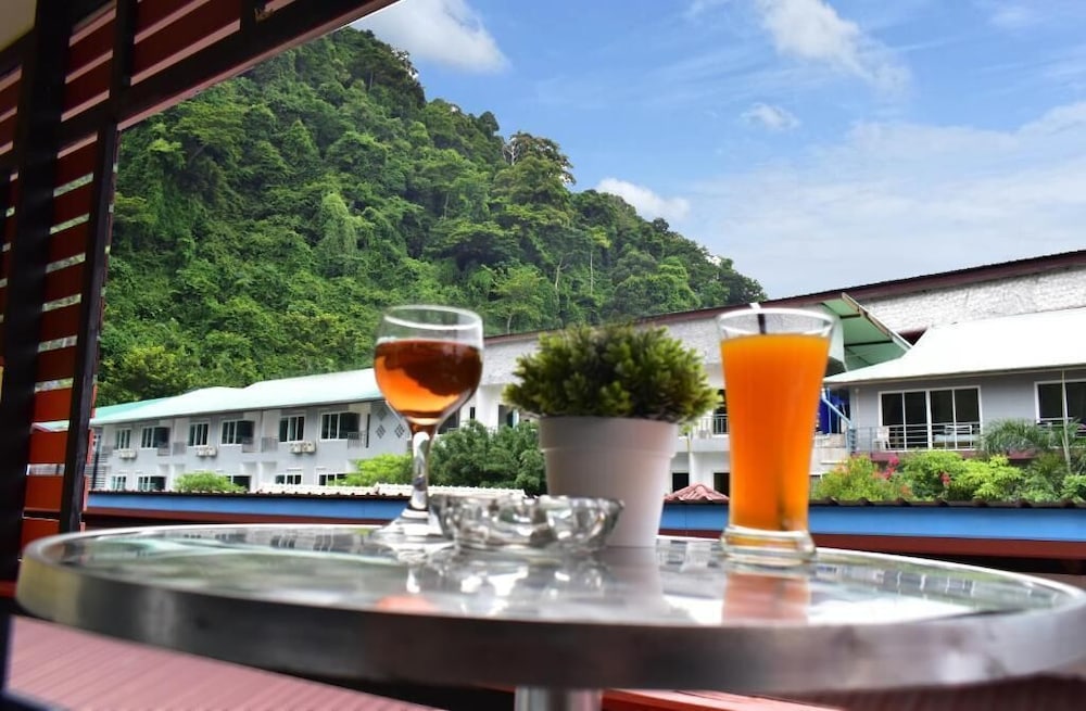 CHONGKHAO RESORT 25/48