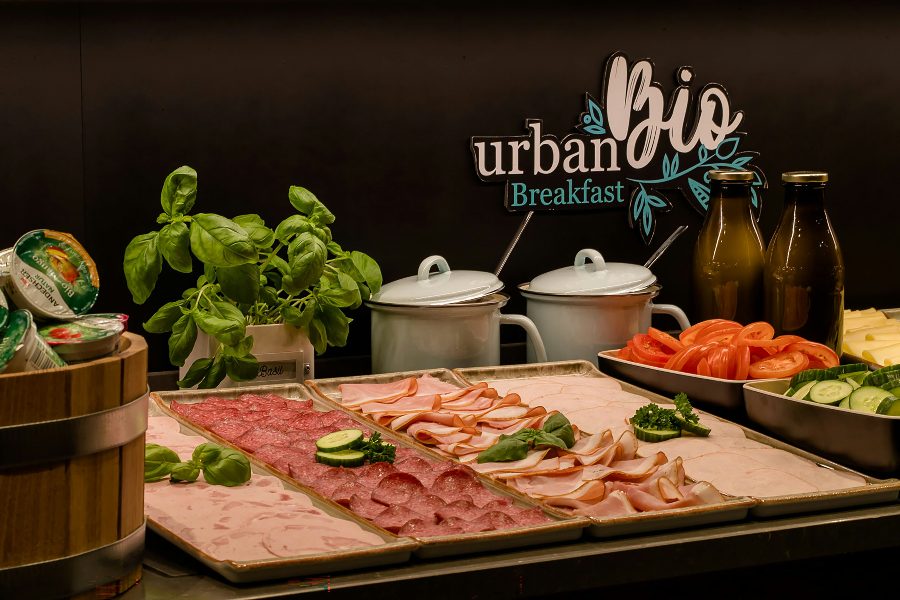 Hotel Motel One Munchen-Parkstadt Schwabing 8/18