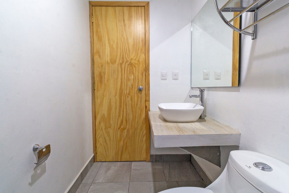 Hotel Brisas Express 48/48