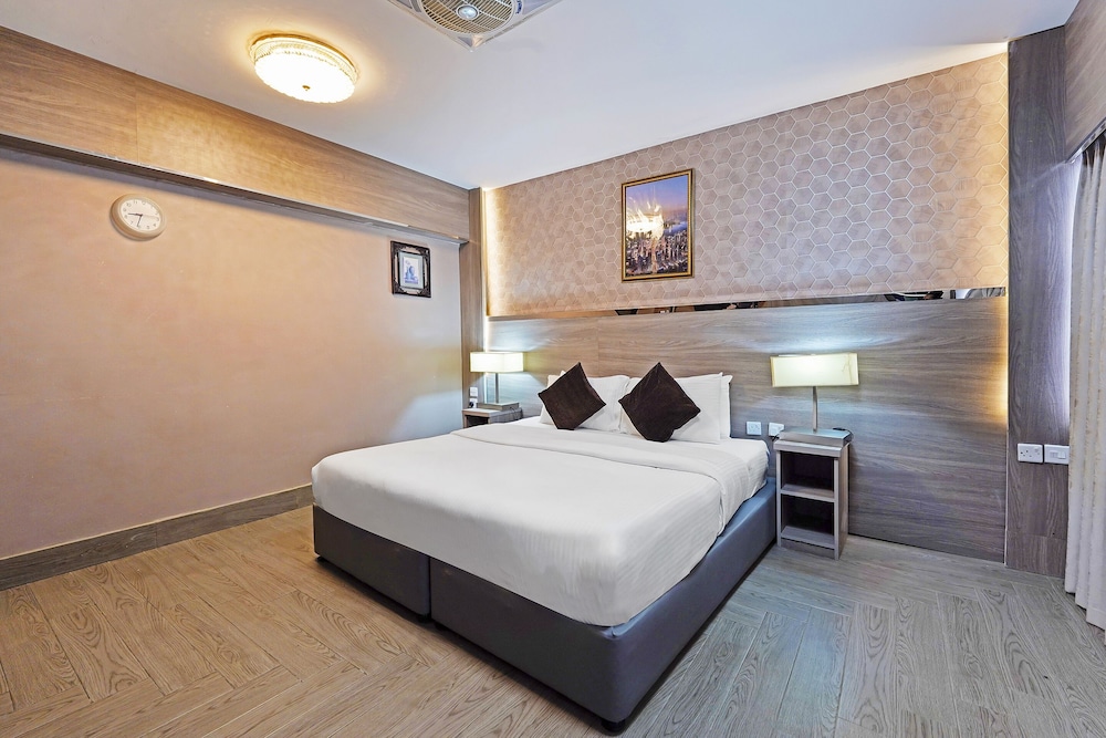 غرفة ديلوكس بسرير كينج بإطلالة على المدينة، OYO 338 Transworld Hotel 3/7