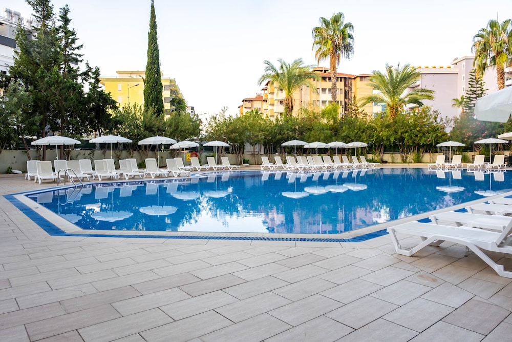 Simply Fine Hotel Alize - Adults Only (+16) 35/53
