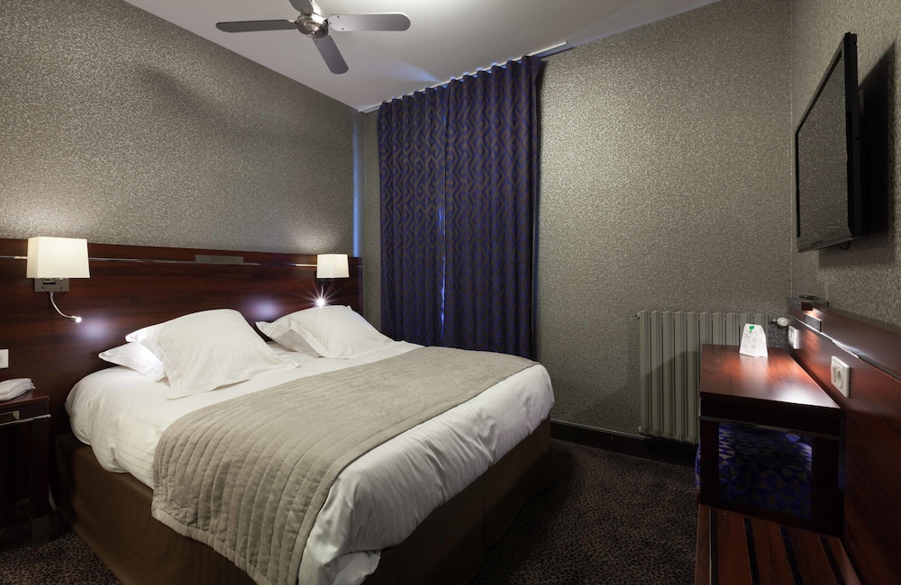 Logis Hotel Les Ambassadeurs 13/42