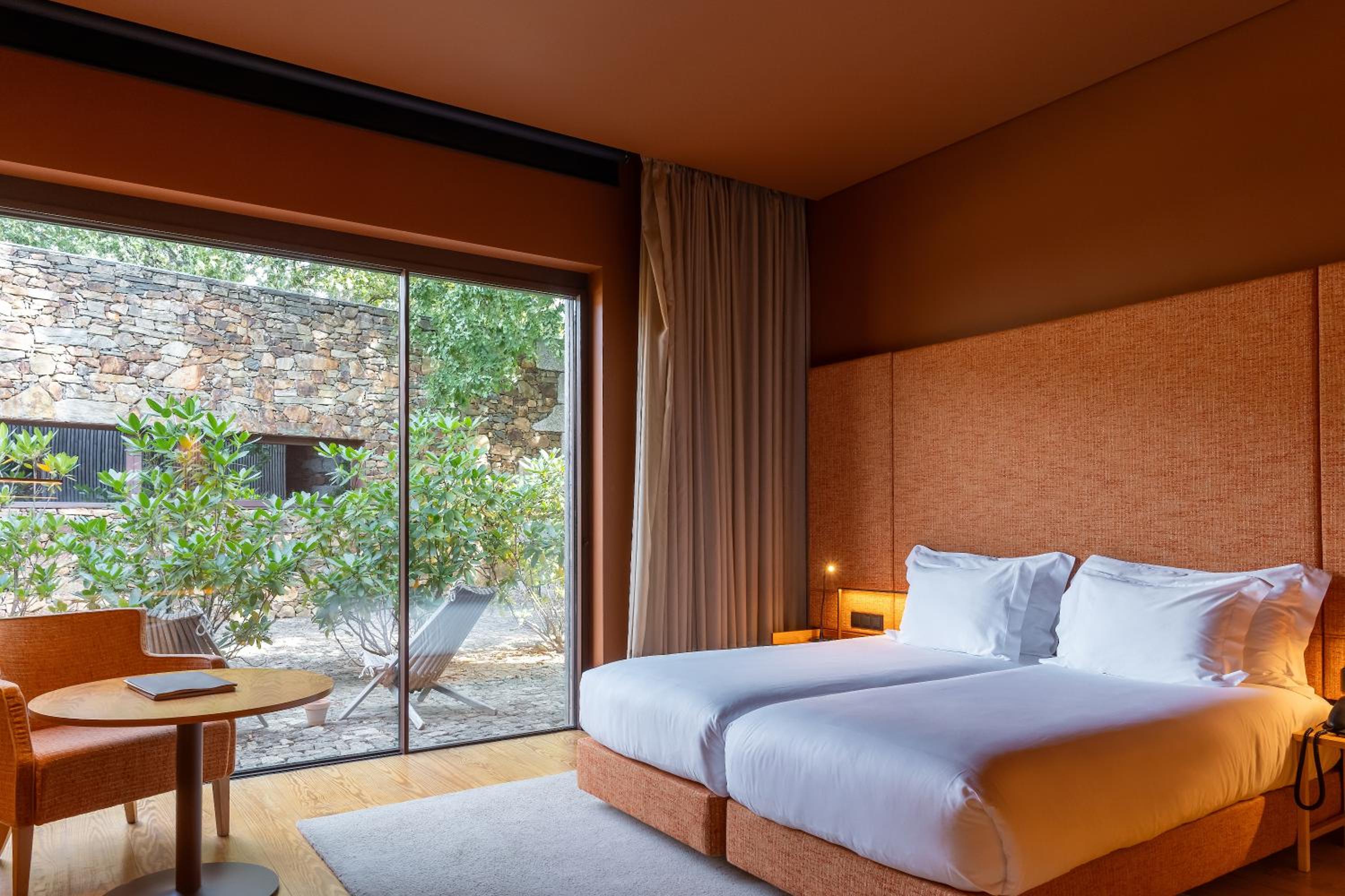 Charming, Double Bed