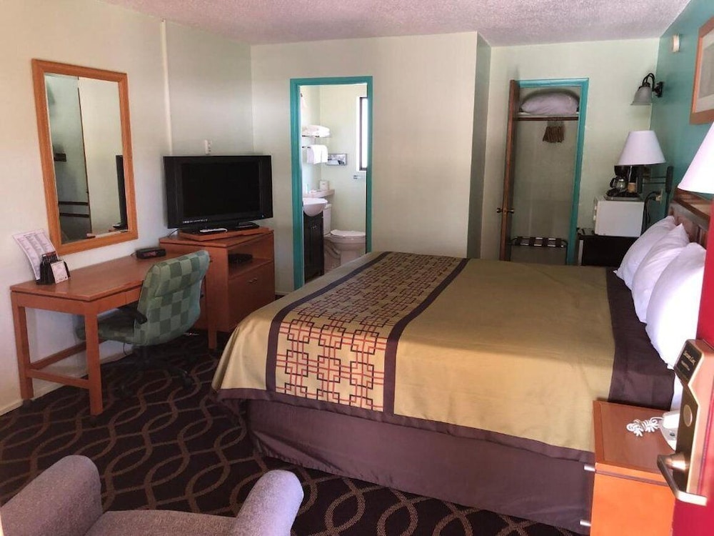 Klamath Motor Lodge 51/64