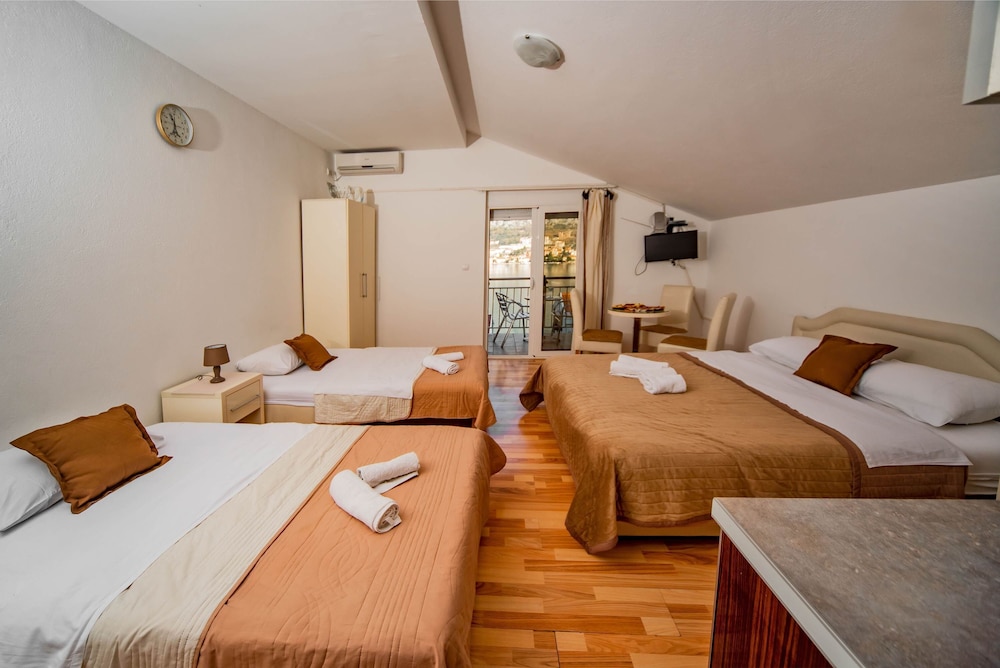 Apartments Markovic 13/50