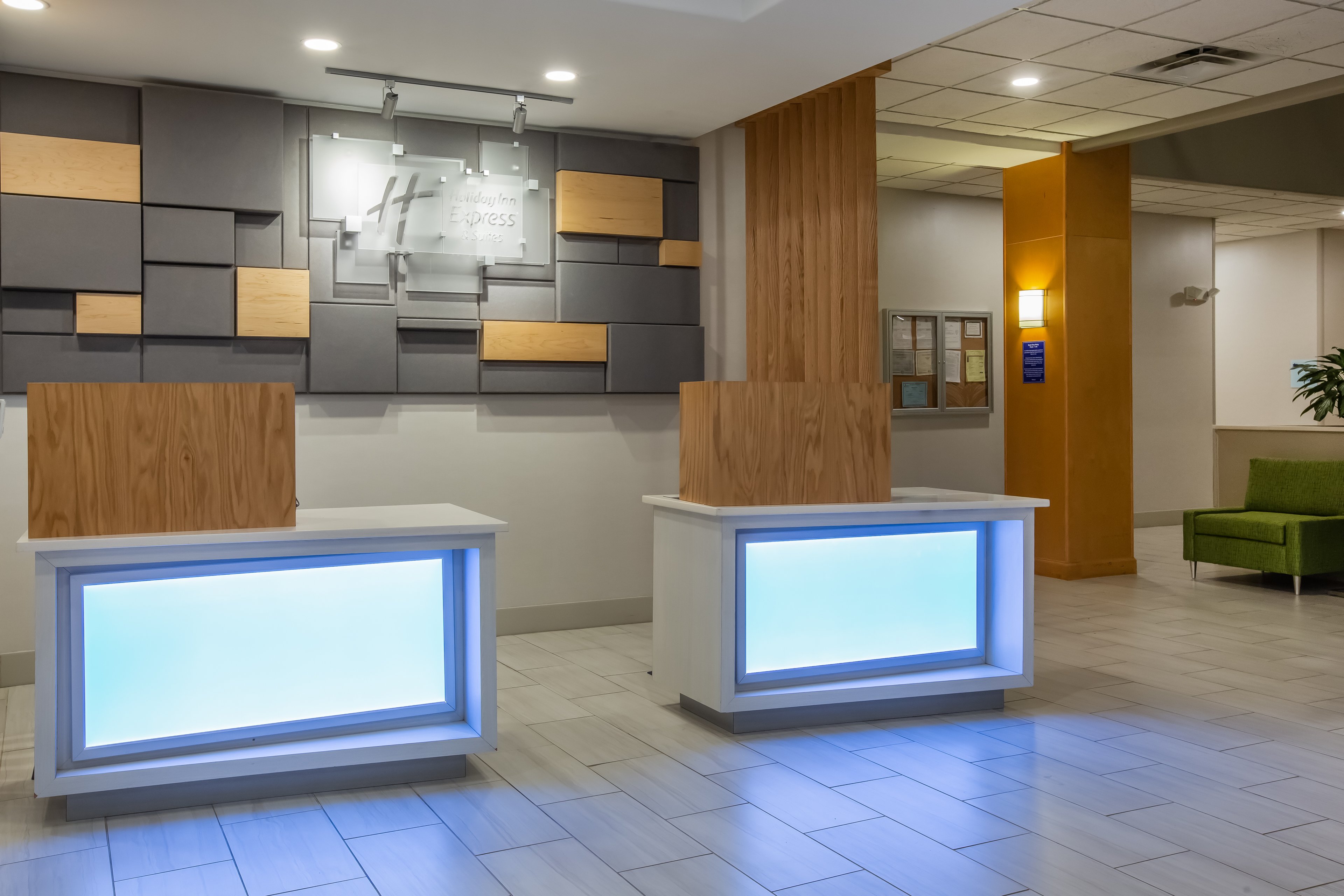Holiday Inn Express Suites Atlanta Southwest Fairburn 6/45