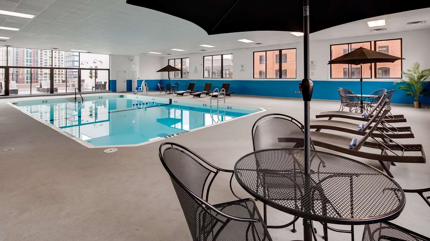 Best Western River North Hotel 23/48