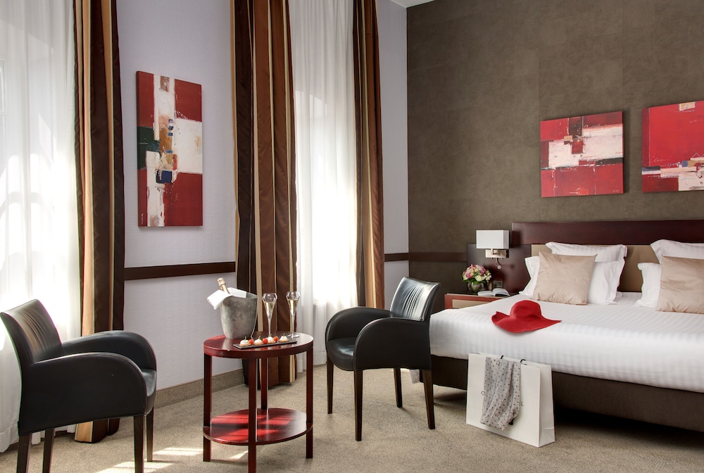 Hotel Couvent des Minimes Lille 45/71