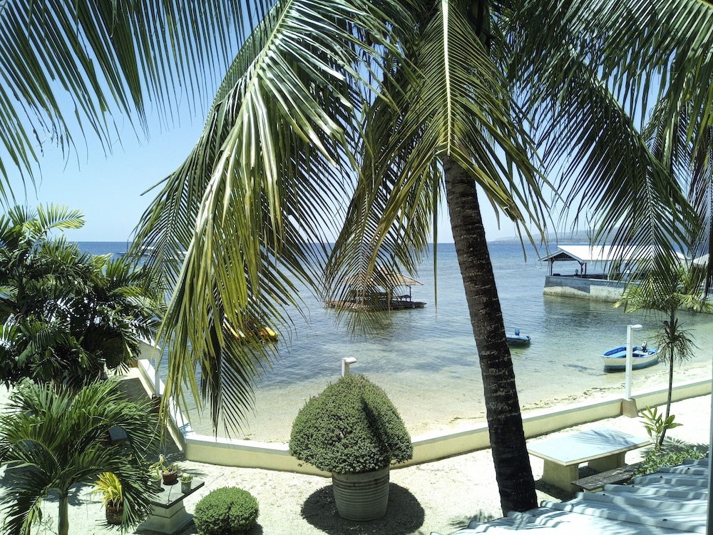 Ocean Bay Beach Resort 42/50