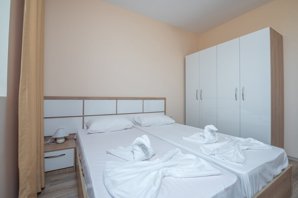 Apollon Apartments 13/41