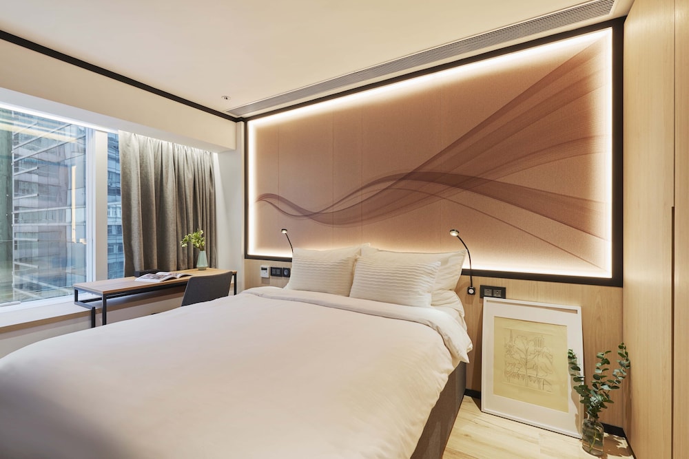 CM+ Hotels and Serviced Apartments 4/44
