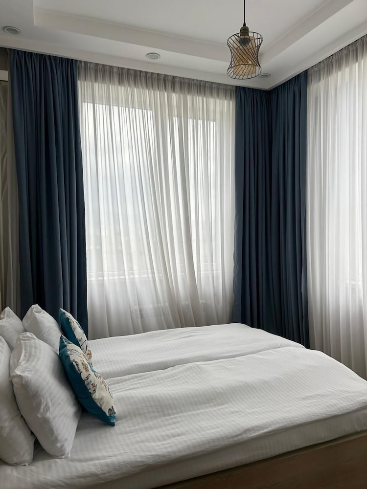 Vazi Aparthotel 14/49