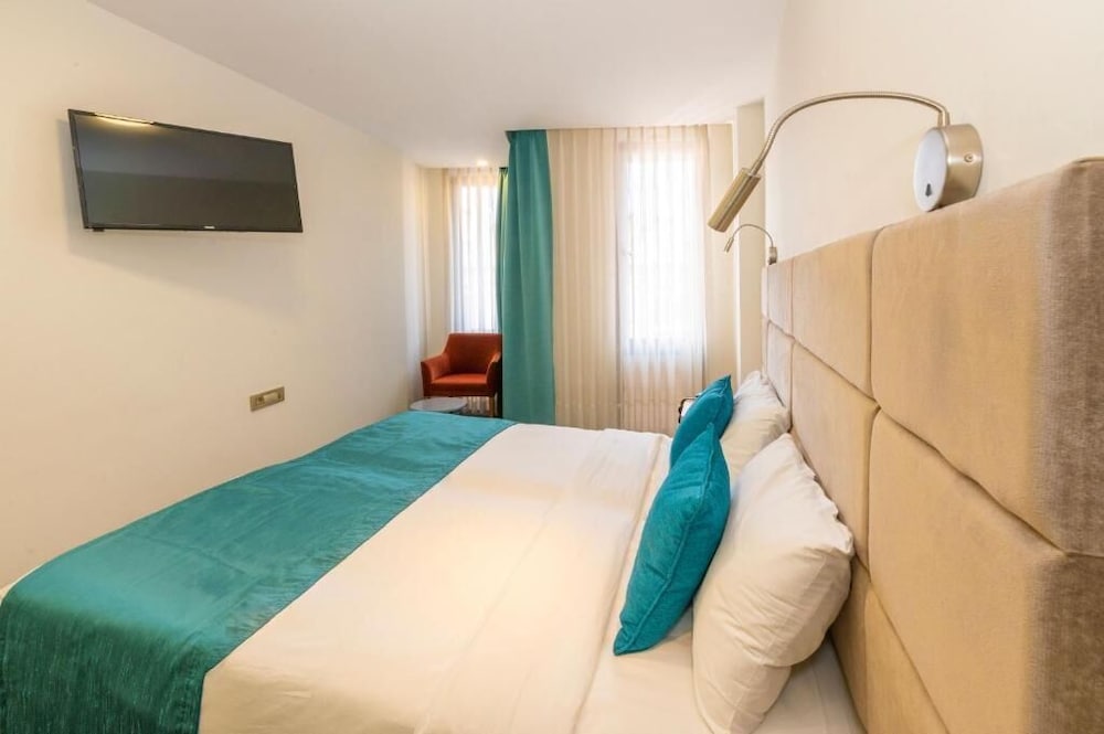 Hotel V Plus Taksim 29/70