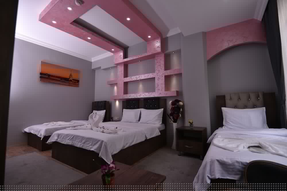Rays Hotel 19/54