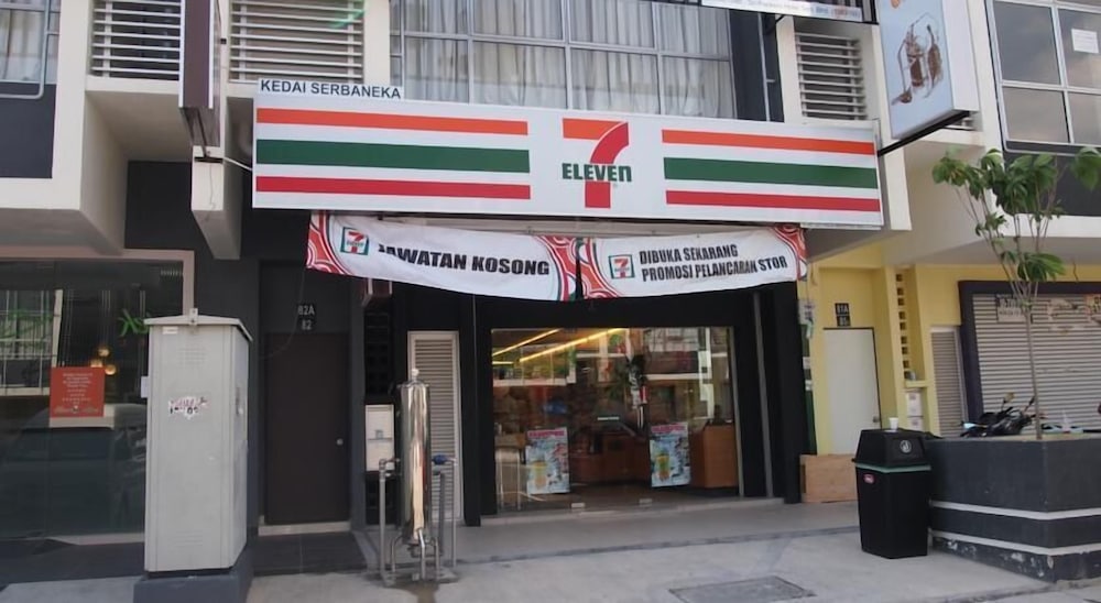 SRI ENSTEK HOTEL 5/53