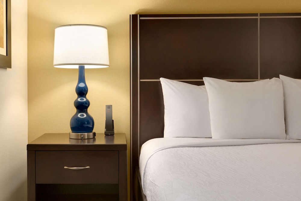Hilton Garden Inn Houston Nw America Plaza 22/75
