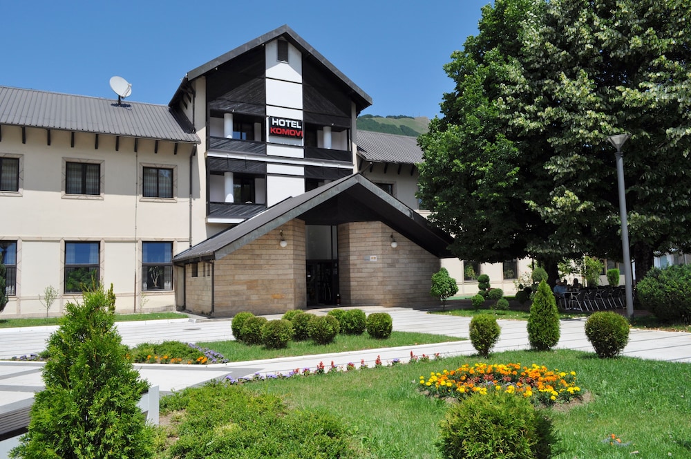 Hotel Komovi 48/50