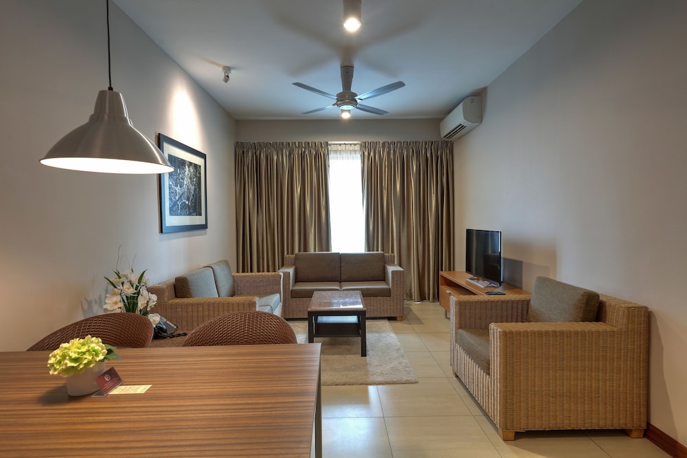Acappella Suite Hotel 41/64
