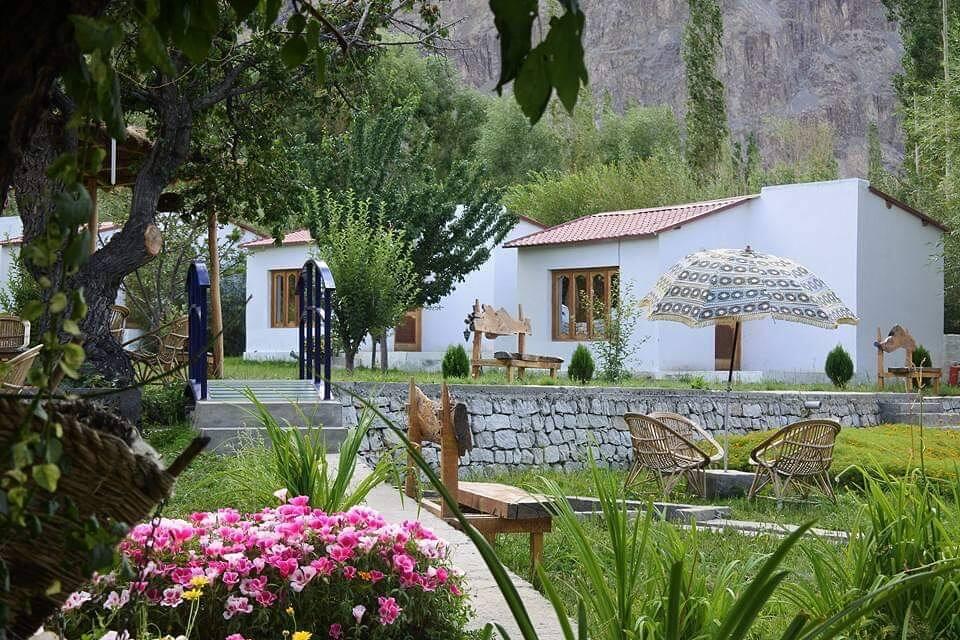 Himalayan Eco Resort 16/24