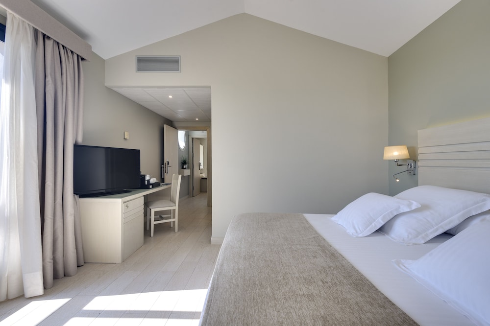 Junior Suite, Studio, 2 King Beds