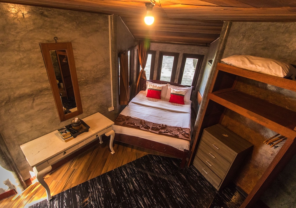 Taatoh Seaview Resort 24/50